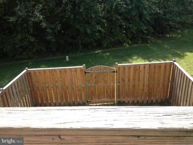 11002 New Market Ct, Fredericksburg, VA 22407 - photo 4