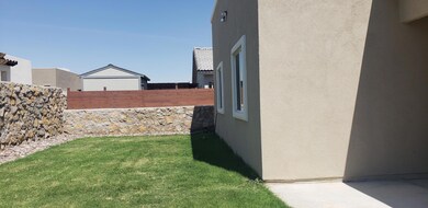 13573 Tynemouth St, El Paso, TX 79928 - photo 2