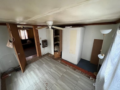 222 Avalon St, Brookhaven, MS 39601 - photo 5