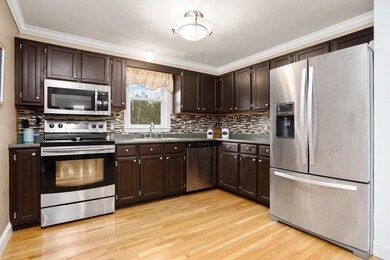 170 Hathaway Commons Rd, Fall River, MA 02720 - photo 4