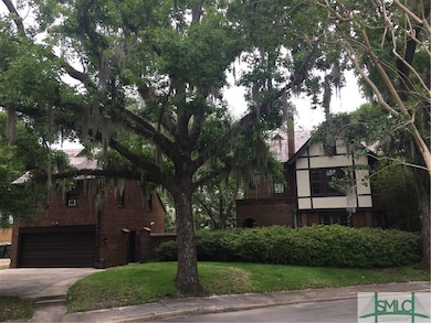 304 E 45th St, Savannah, GA 31405 - photo 2