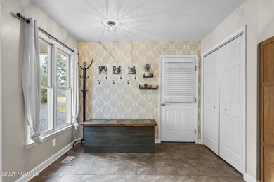 18 Hialeah Pl-6