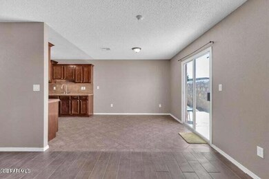14328 Desert Point Dr, El Paso, TX 79928 - photo 4