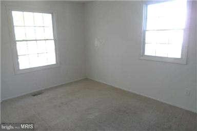 556 Burlington Ct, Edgewood, MD 21040 - photo 6