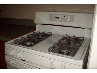 8801 Avalon Dr, Henrico, VA 23229 - photo 7