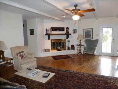 Den/Family/Great Room.