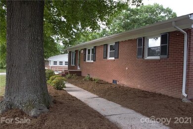 Front Exterior & walkway