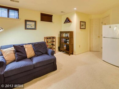 7305 Rocky Creek Dr, Columbia, MD 21046 - photo 3