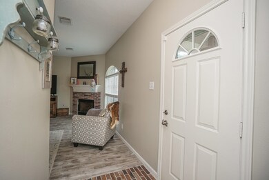 9202 Stephen St, Needville, TX 77461 - photo 4