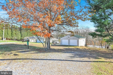 1503 Wynonah Dr, Auburn, PA 17922 - photo 3