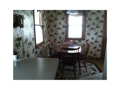 Kitchen. EAT-IN-KITCHEN