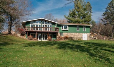 615 N Freer Rd, Chelsea, MI 48118 - photo 2