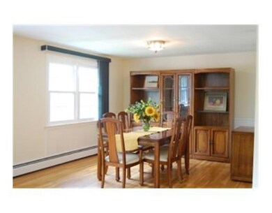 63 Oakwoods Dr, Wakefield, RI 02879 - photo 2