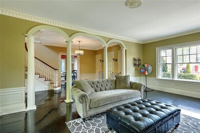 1363 Narragansett Blvd, Cranston, RI 02905 - photo 4