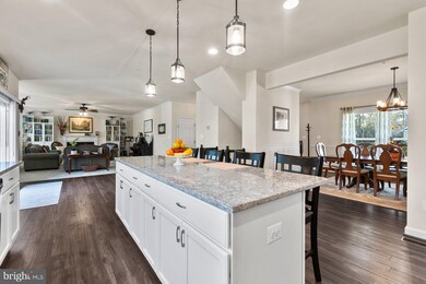 45233 Woodhaven Dr, California, MD 20619 - photo 5