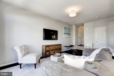 42265 Canary Grass Square, Aldie, VA 20105 - photo 4