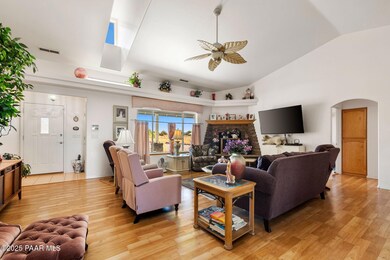 24880 N Estancia Dr, Paulden, AZ 86334 - photo 4