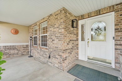 Covered entrance patio area.