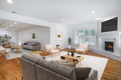 6828 Ravendale Ln, Dallas, TX 75214 - photo 4