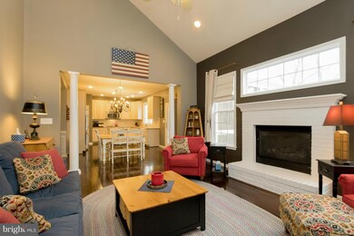 42325 Magistrate Ct, Chantilly, VA 20152 - photo 6