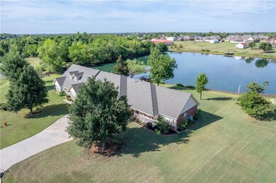 1401 Clear Creek Rd, Moore, OK 73160 - photo 3