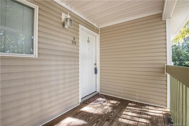 1064 Latham Ct unit B203, Rock Hill, SC 29732 - photo 2