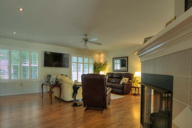 IMG_7412_3_4_tonemapped