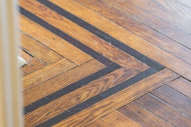 Beautiful inlay heart of pine floors