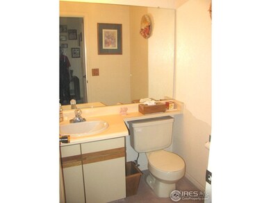 1/2 bath on main