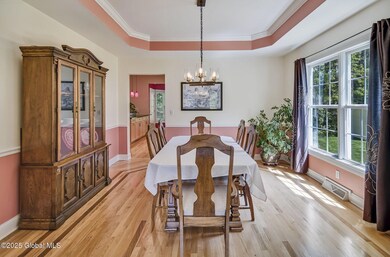 9 Oakline Ct, Schenectady, NY 12309 - photo 6