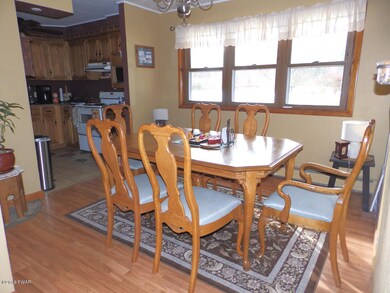 119 Rose Ln, Matamoras, PA 18336 - photo 5