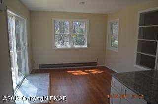 605 Forest Dr, Hawley, PA 18428 - photo 3