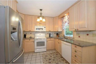 1615 Surrey Ln, Havertown, PA 19083 - photo 7