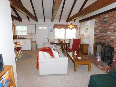 21 Hudson St, Falmouth, MA 02540 - photo 4