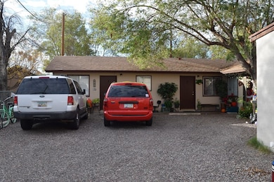 2709 E Willetta - Back Units