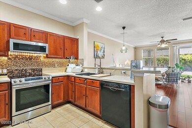 8854 Inlet Bluff Dr, Jacksonville, FL 32216 - photo 7