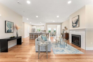 14 Driftwood Cir unit 3, Sandown, NH 03073 - photo 5