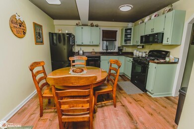 408 2nd St, Cambridge, IA 50046 - photo 4