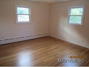 14x14 Bedroom