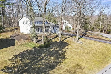 Hommati.com-2262_Pine_Ridge_Rd_NY-03-31-