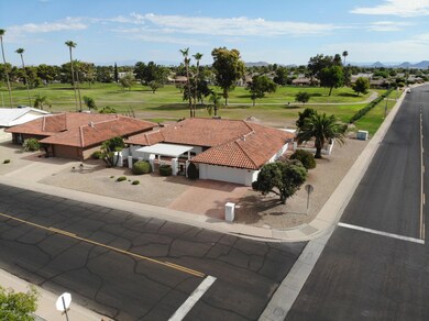 9502 W Lindgren Ave, Sun City, AZ 85373 - photo 2