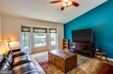 11810 Clarence Dr, Fredericksburg, VA 22407 - photo 5