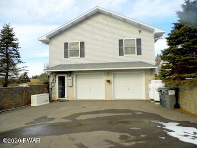 9 Maplewood Terrace, Hawley, PA 18428 - photo 3