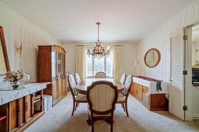Formal dining room
