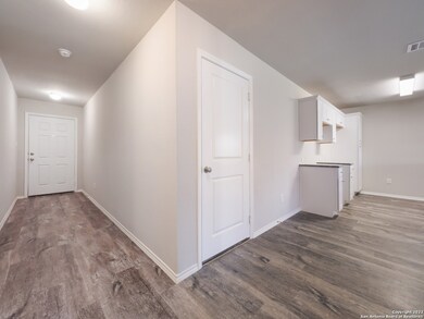 7203 Green Sapphire, San Antonio, TX 78263 - photo 5