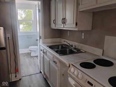 316 E Franklin St unit 2, Shelbyville, IN 46176 - photo 7