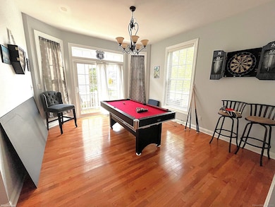 11 Cobble Ct, Unionville, CT 06085 - photo 7