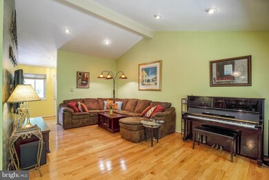 15000 Good Meadow Ct, North Potomac, MD 20878 - photo 4