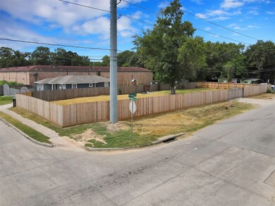 9117 Lockwood Dr, Houston, TX 77016 - photo 3