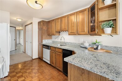 521 Summit Ave E unit 303, Seattle, WA 98102 - photo 3